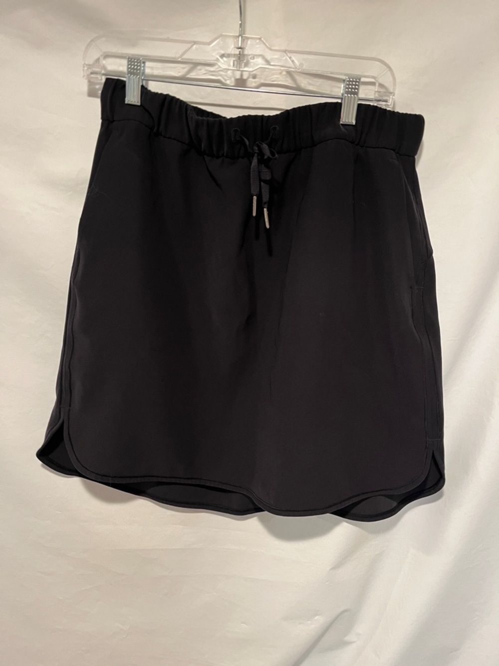 Lululemon On The Fly Woven Skirt Size 12